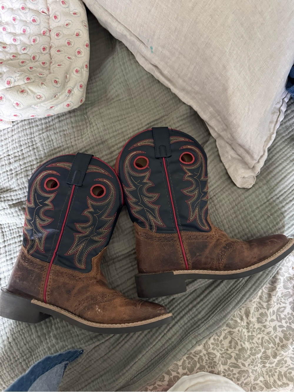 Cody james boots